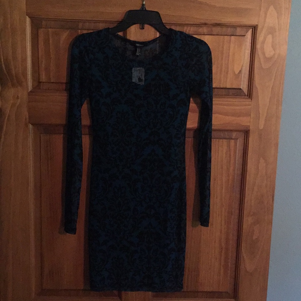Longsleeve dress